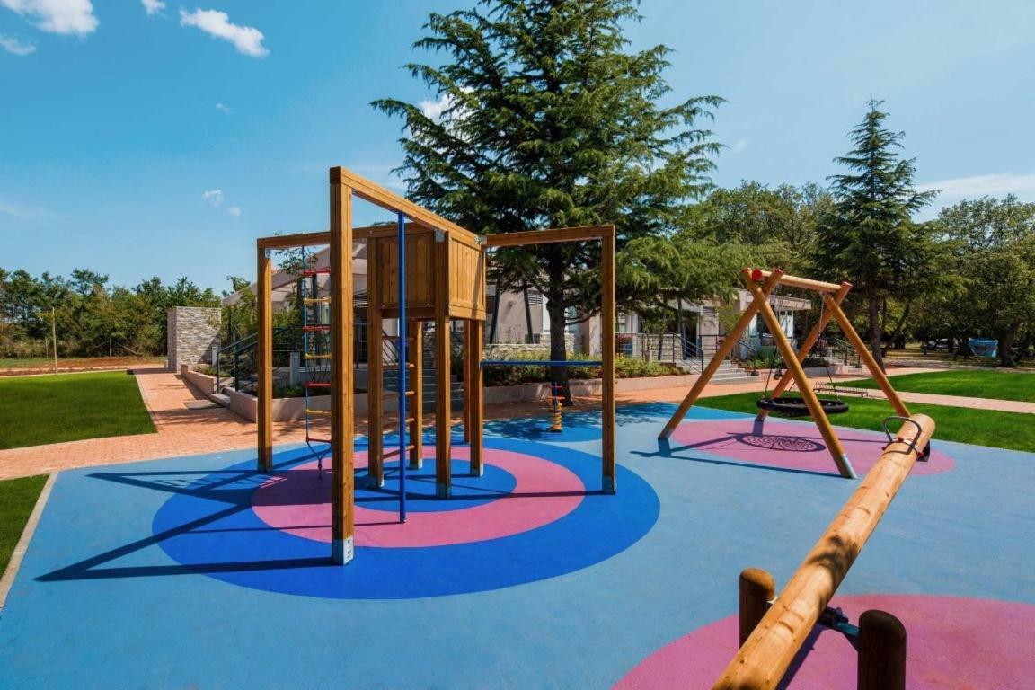 Panorama Mobile Homes In Camping Park Umag Eksteriør billede
