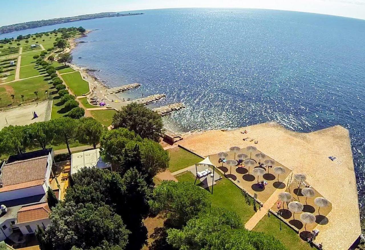 Panorama Mobile Homes In Camping Park Umag Eksteriør billede
